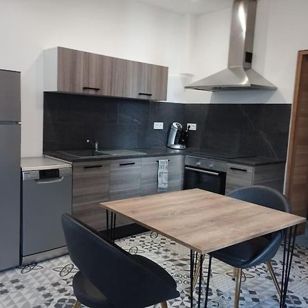 Appartement Avec Terrasse มาโลแซน ภายนอก รูปภาพ